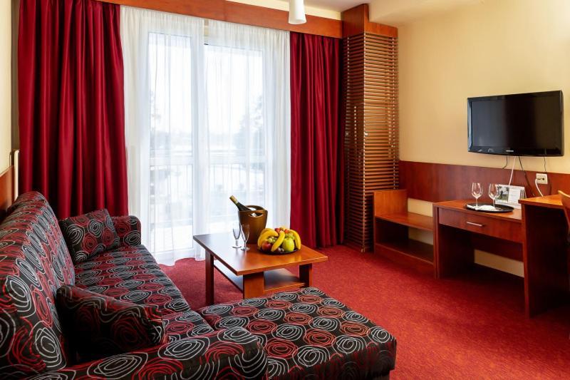 Hotel Senec Aqua Resort - Family Friendly Екстер'єр фото