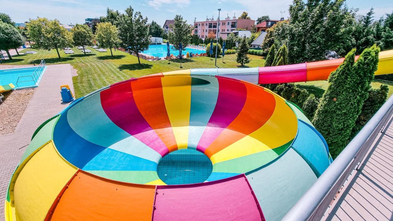 Hotel Senec Aqua Resort - Family Friendly Екстер'єр фото