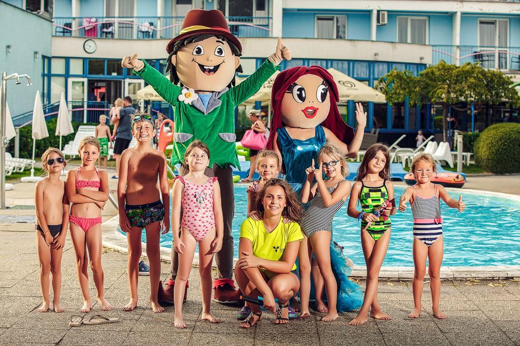Hotel Senec Aqua Resort - Family Friendly Екстер'єр фото
