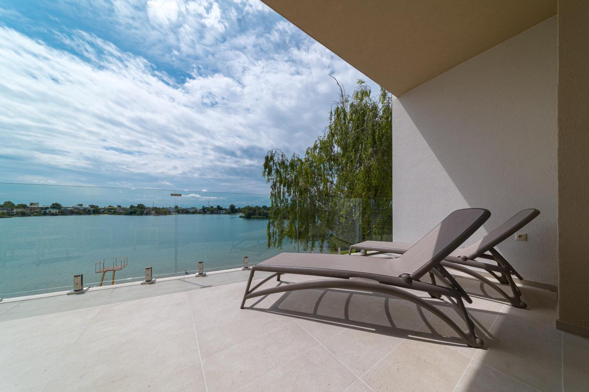 Hotel Senec Aqua Resort - Family Friendly Екстер'єр фото