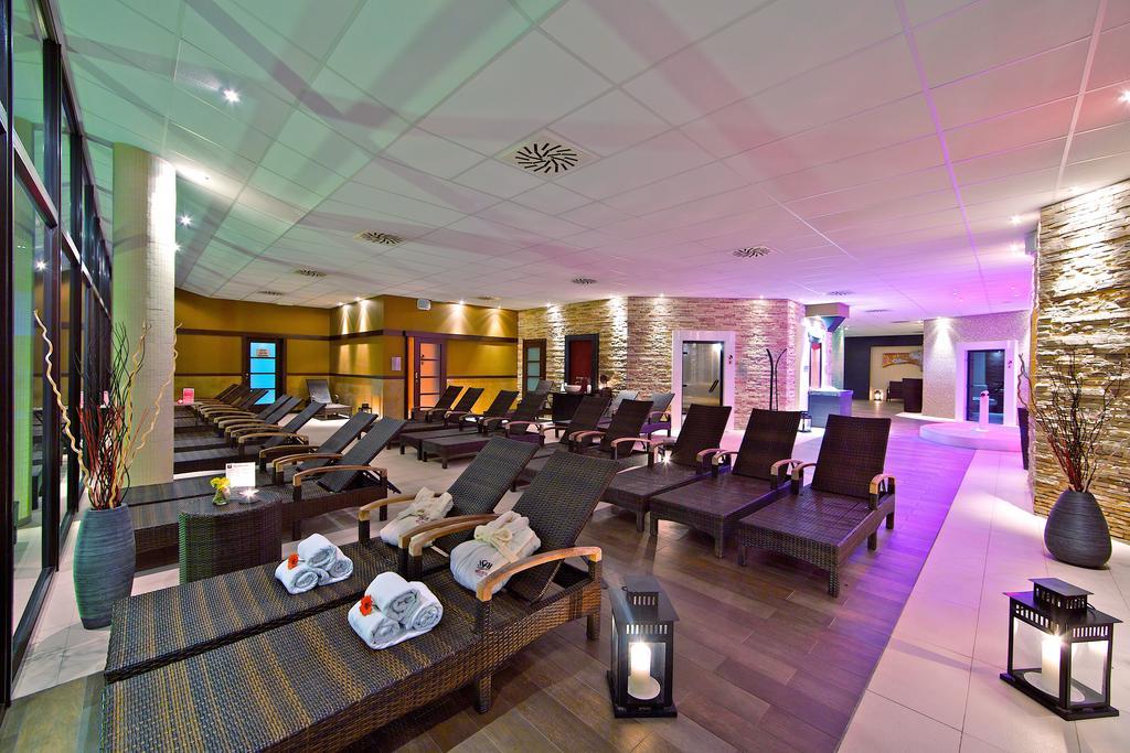 Hotel Senec Aqua Resort - Family Friendly Екстер'єр фото